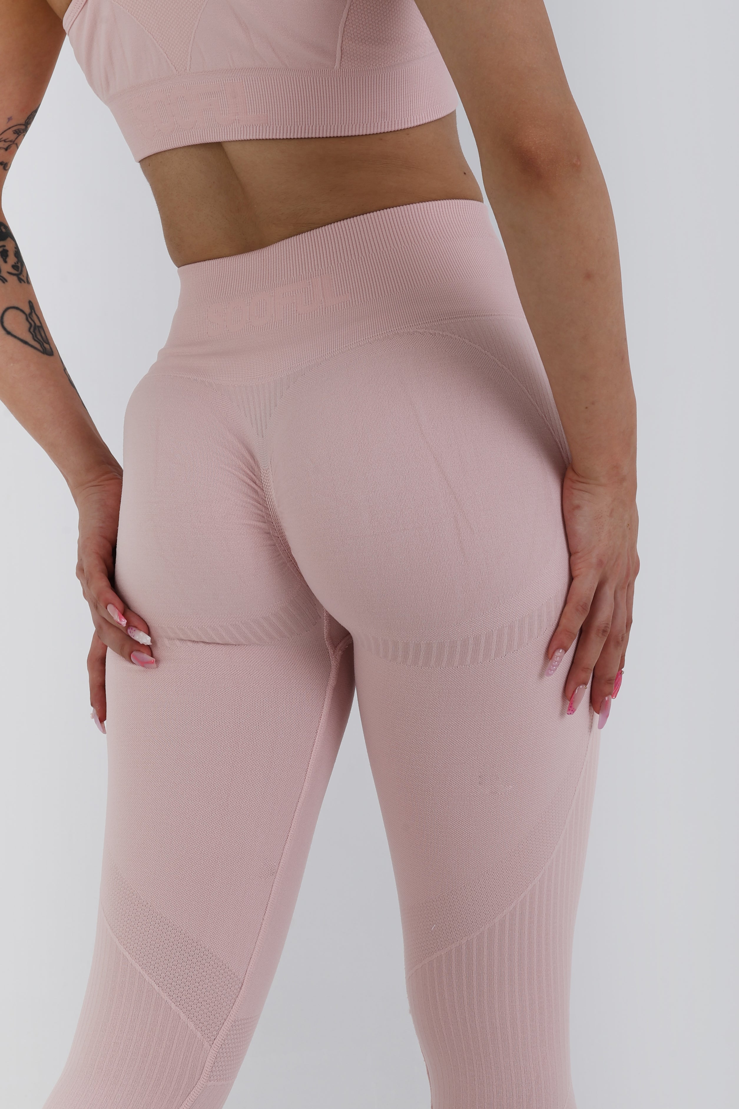 Rose Shadow Rusticflow Seamless Tayt