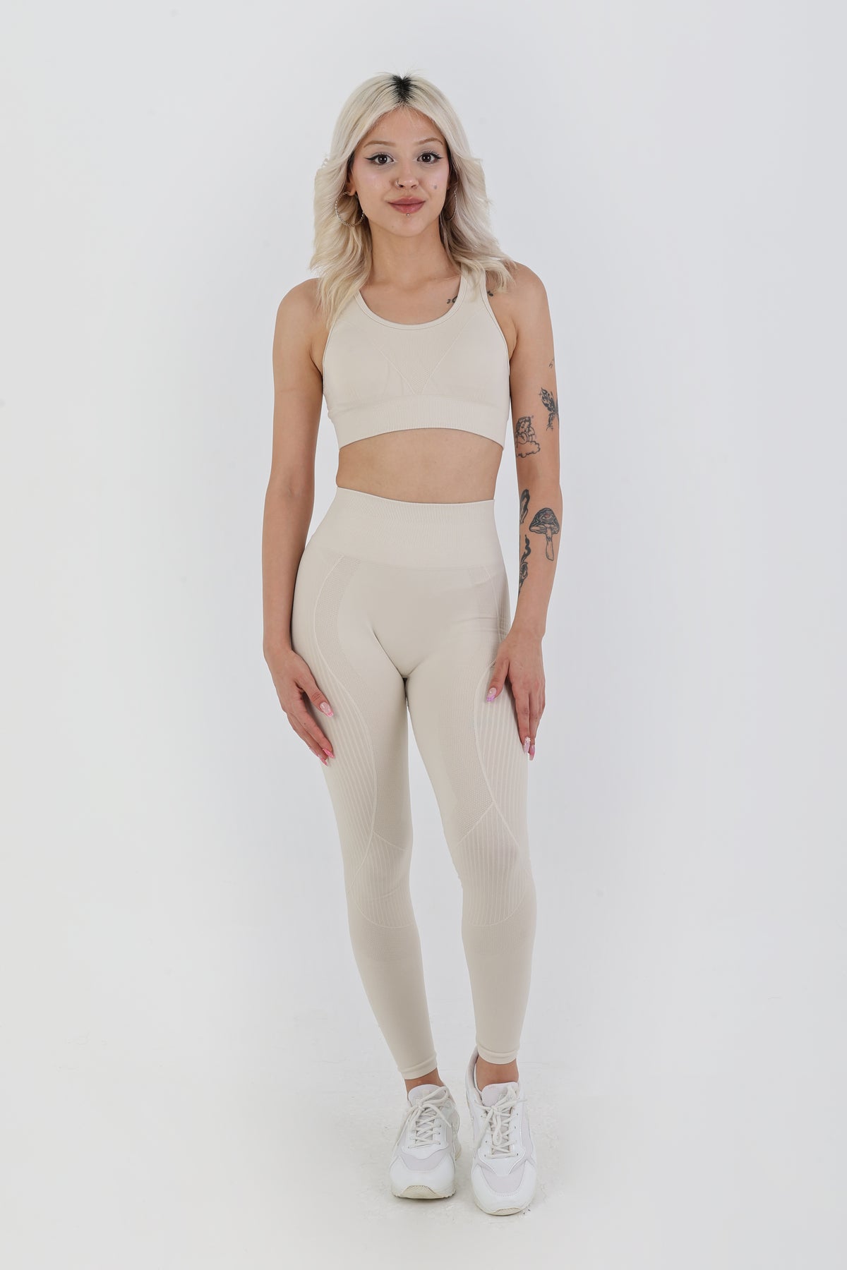 Egret Seamless Spor Takım – Push-Up Toparlayıcı Tayt & Destekleyici Spor Bra | Şık & Nefes Alabilir Kumaş