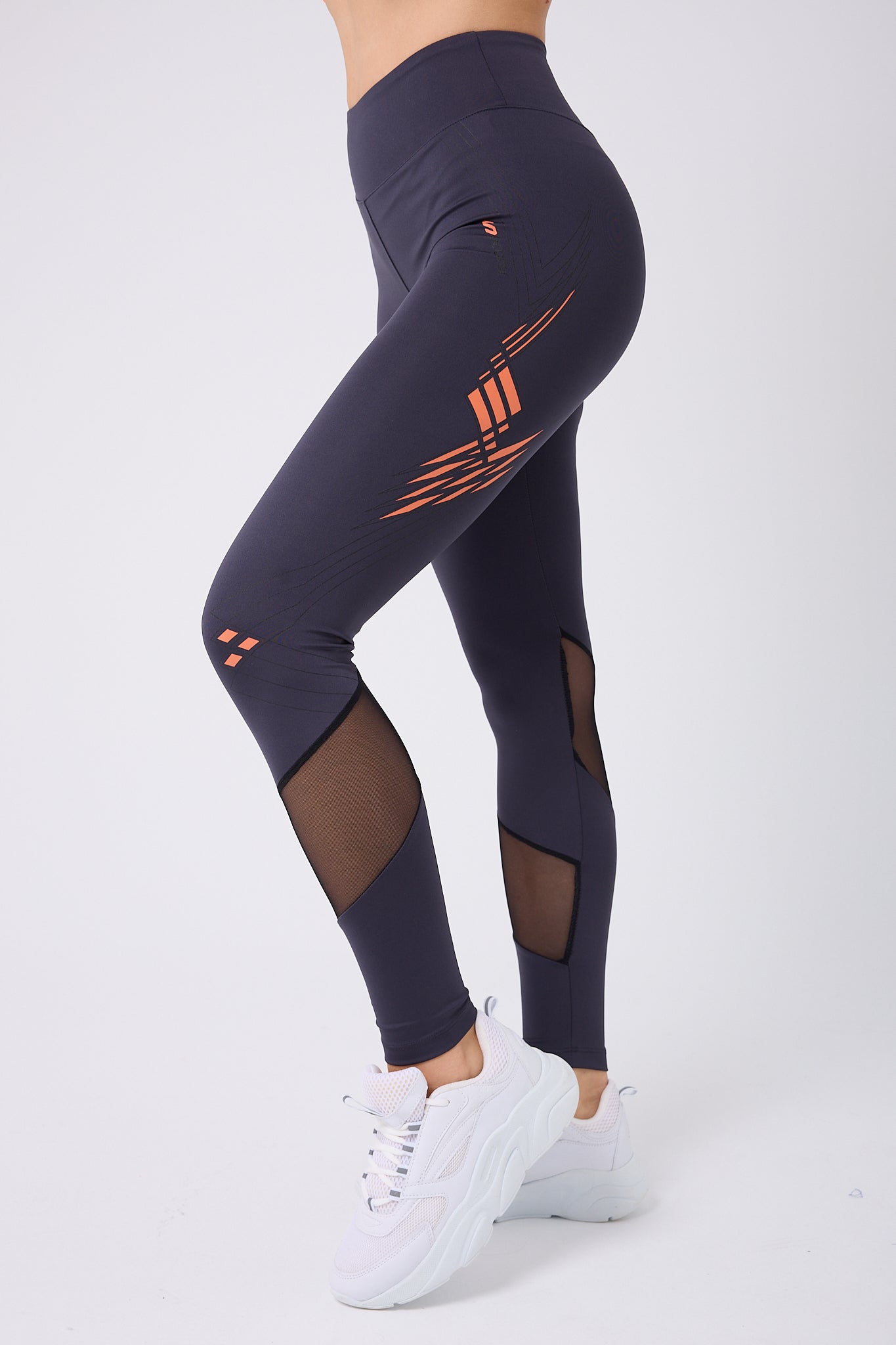 SOOFUL antrasit slim fit kadın spor taytı arka görünüş